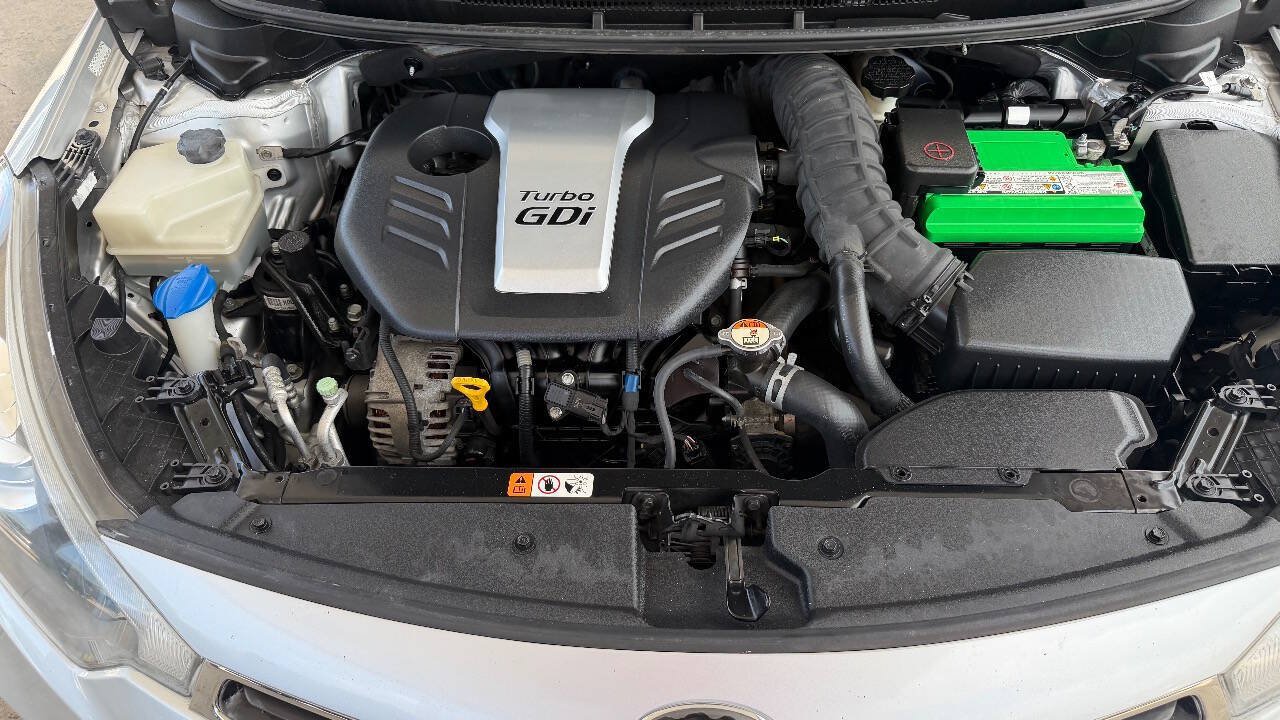 Used 2016 Kia Forte SX FWD image 23