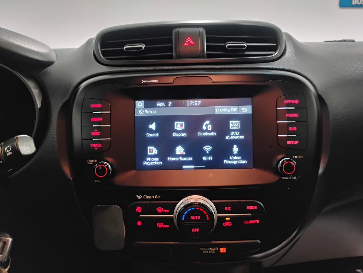 Used 2019 Kia Soul + FWD image 68