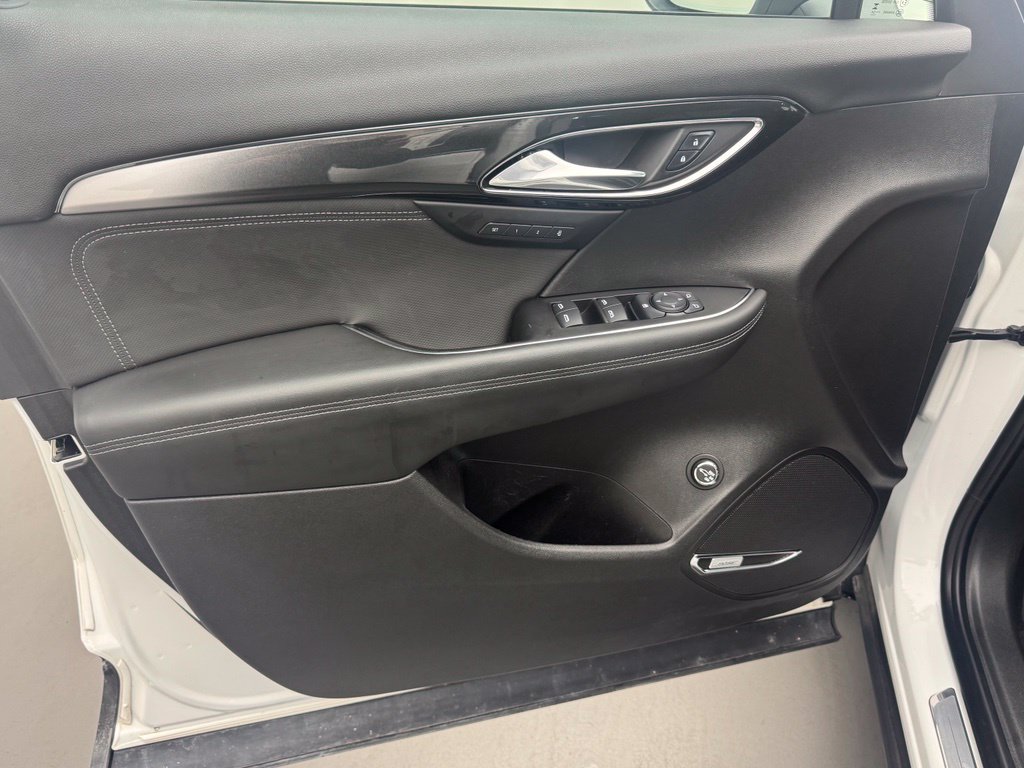 Used 2024 Buick Envision Preferred AWD/4WD image 21
