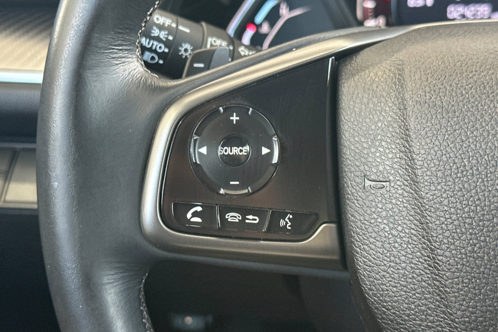 Used 2017 Honda Civic Sport image 28