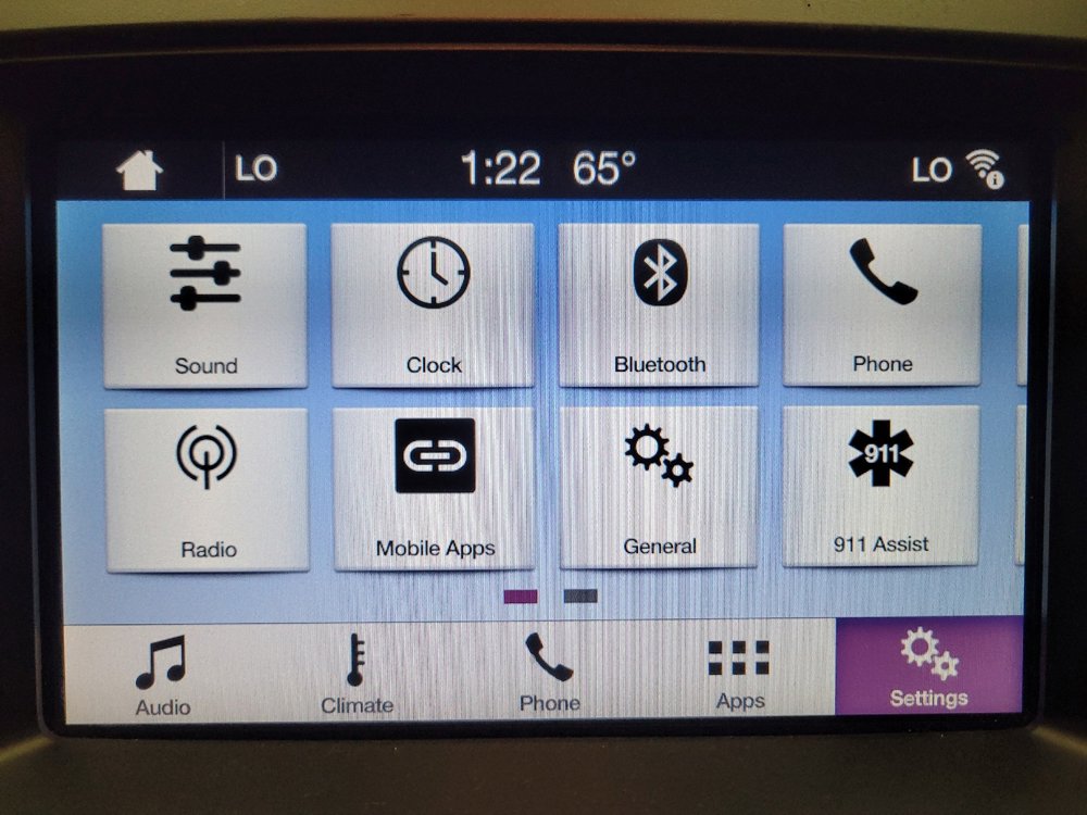 Used 2019 Ford Explorer XLT w/ Equipment Group 201A image 25