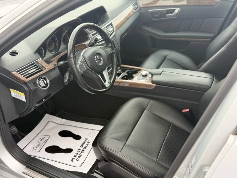 Used 2012 Mercedes-Benz E 350 4MATIC Sedan image 10