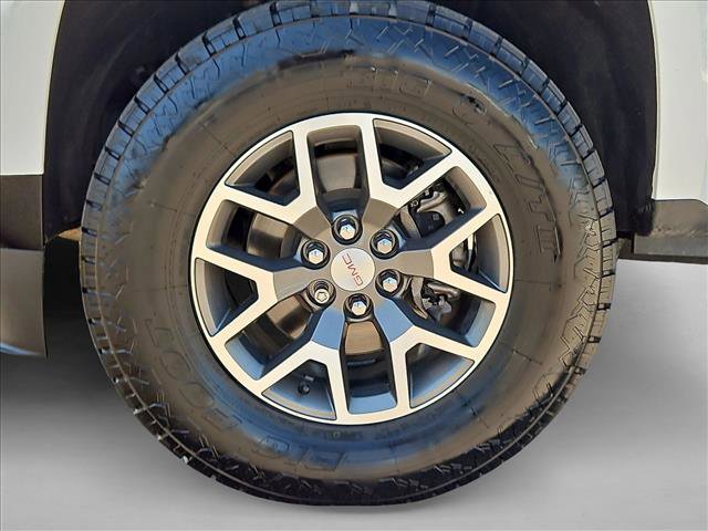 Used 2021 GMC Canyon AT4 w/ Driver Alert Package AWD/4WD image 24