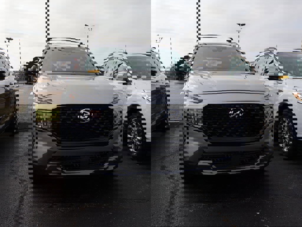 Used 2023 Hyundai Santa Fe XRT w/ Cargo Package image 3