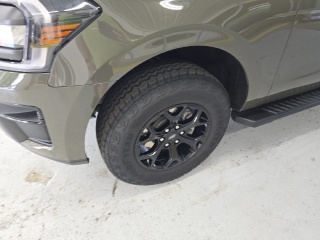 Used 2024 Ford Expedition Timberline AWD/4WD image 9