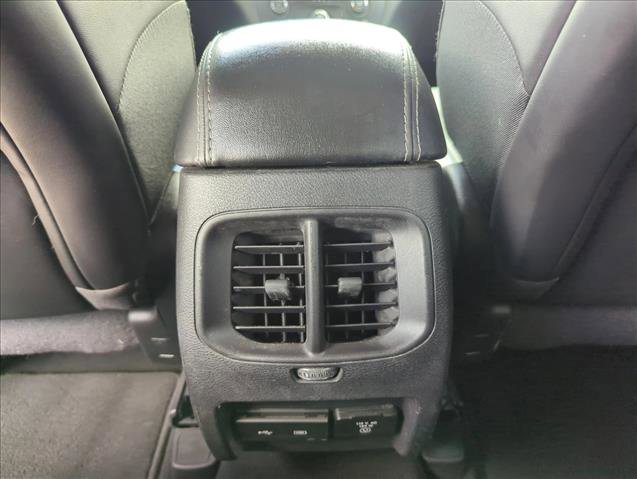 Used 2020 Jeep Cherokee Limited FWD image 15