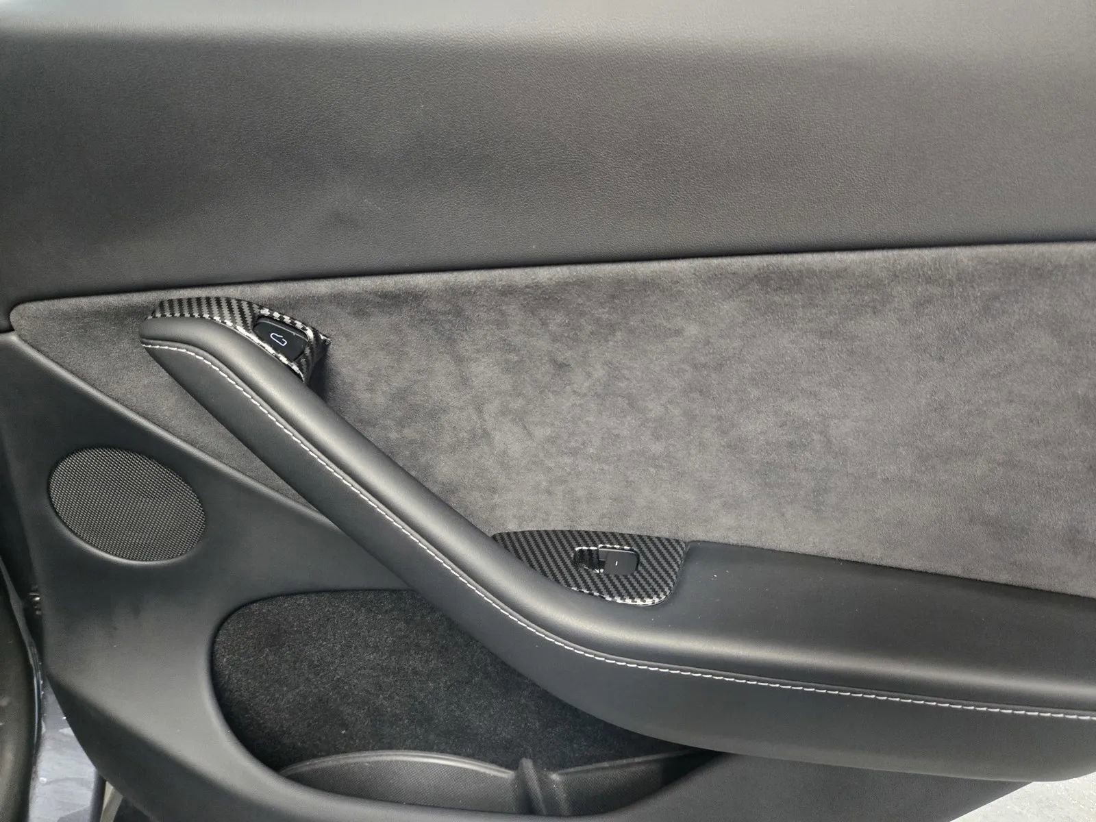 Used 2023 Tesla Model Y AWD image 8