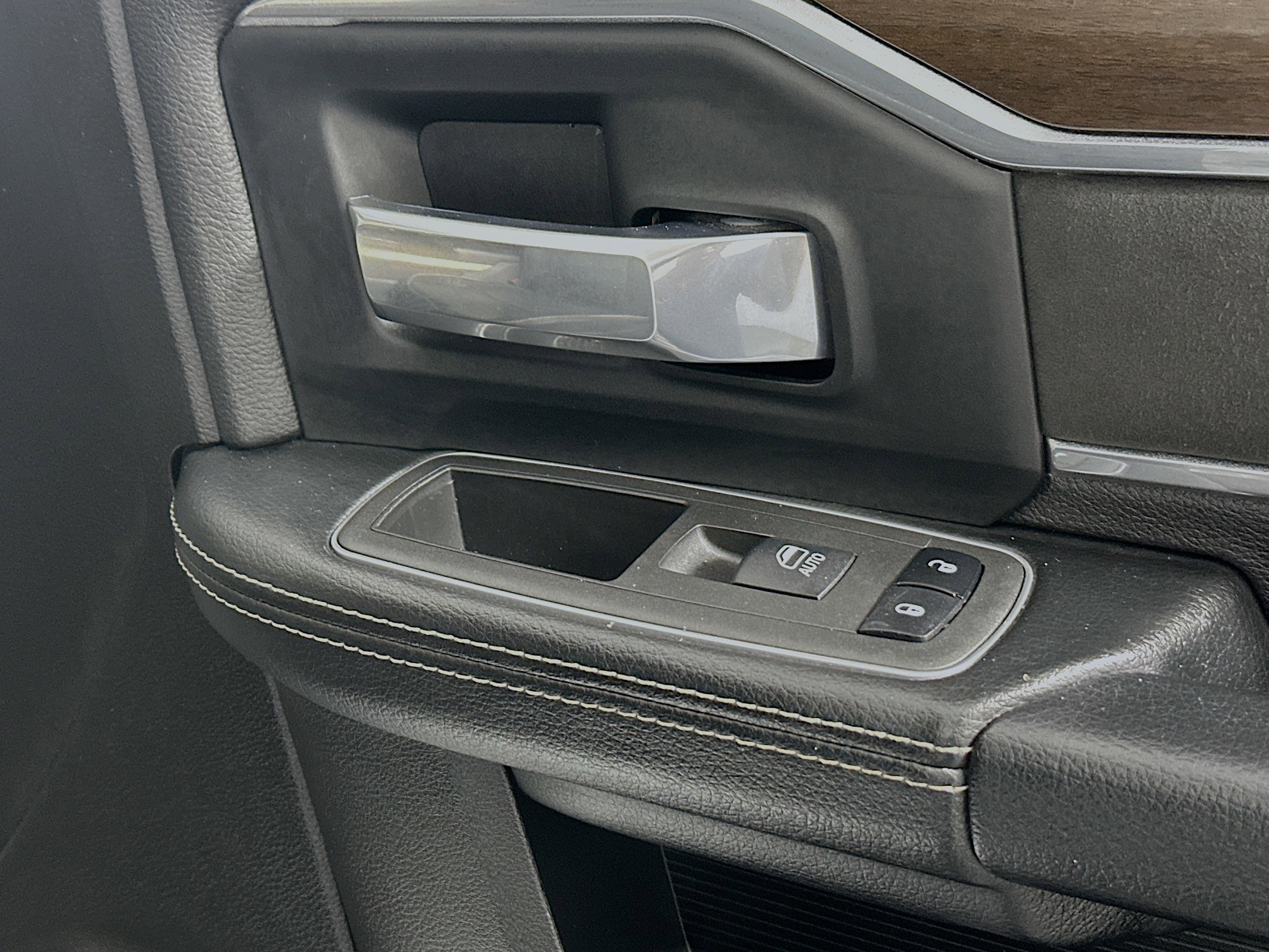 Used 2022 RAM 2500 Laramie image 29