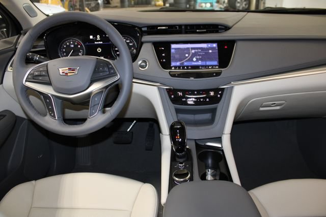 New 2026 Cadillac XT5 Premium Luxury w/ Driver Assist Package FWD image 14