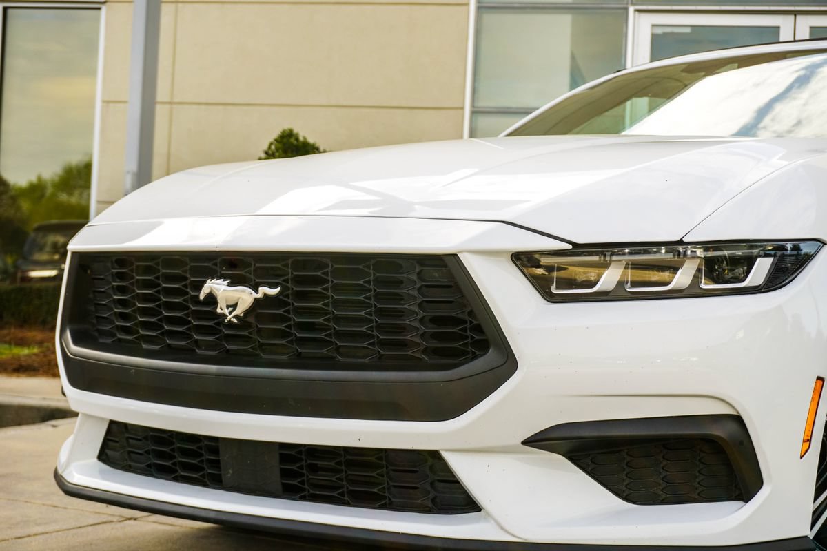 Used 2024 Ford Mustang Premium RWD image 2