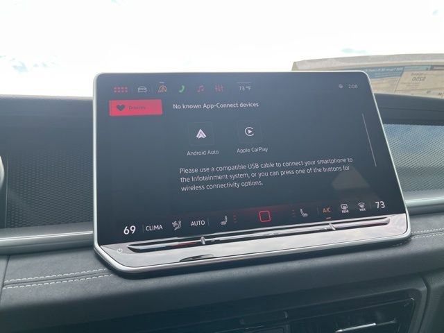 New 2026 Volkswagen Tiguan SE R-Line image 18