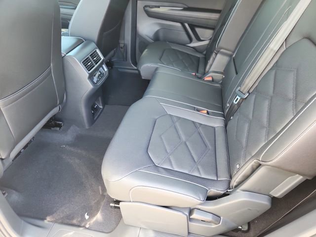 New 2026 Volkswagen Atlas SE image 8