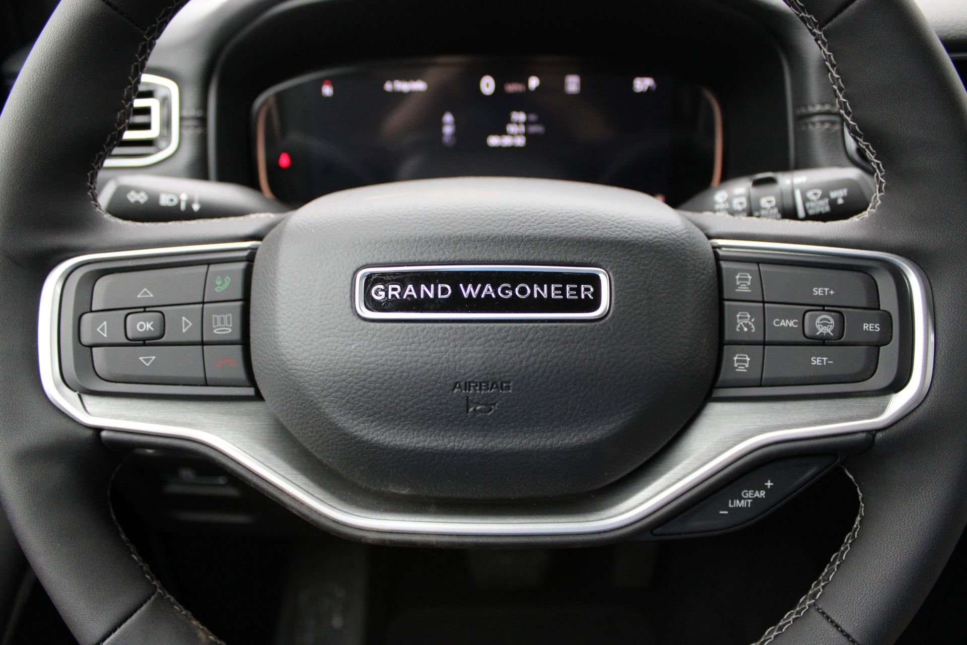 New 2026 Jeep Grand Wagoneer Limited w/ Premium Group II AWD/4WD image 21