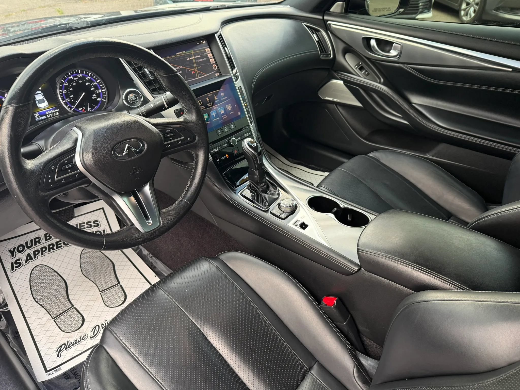 Used 2017 INFINITI Q60 3.0t w/ Premium Plus Package 3.0T AWD/4WD image 11