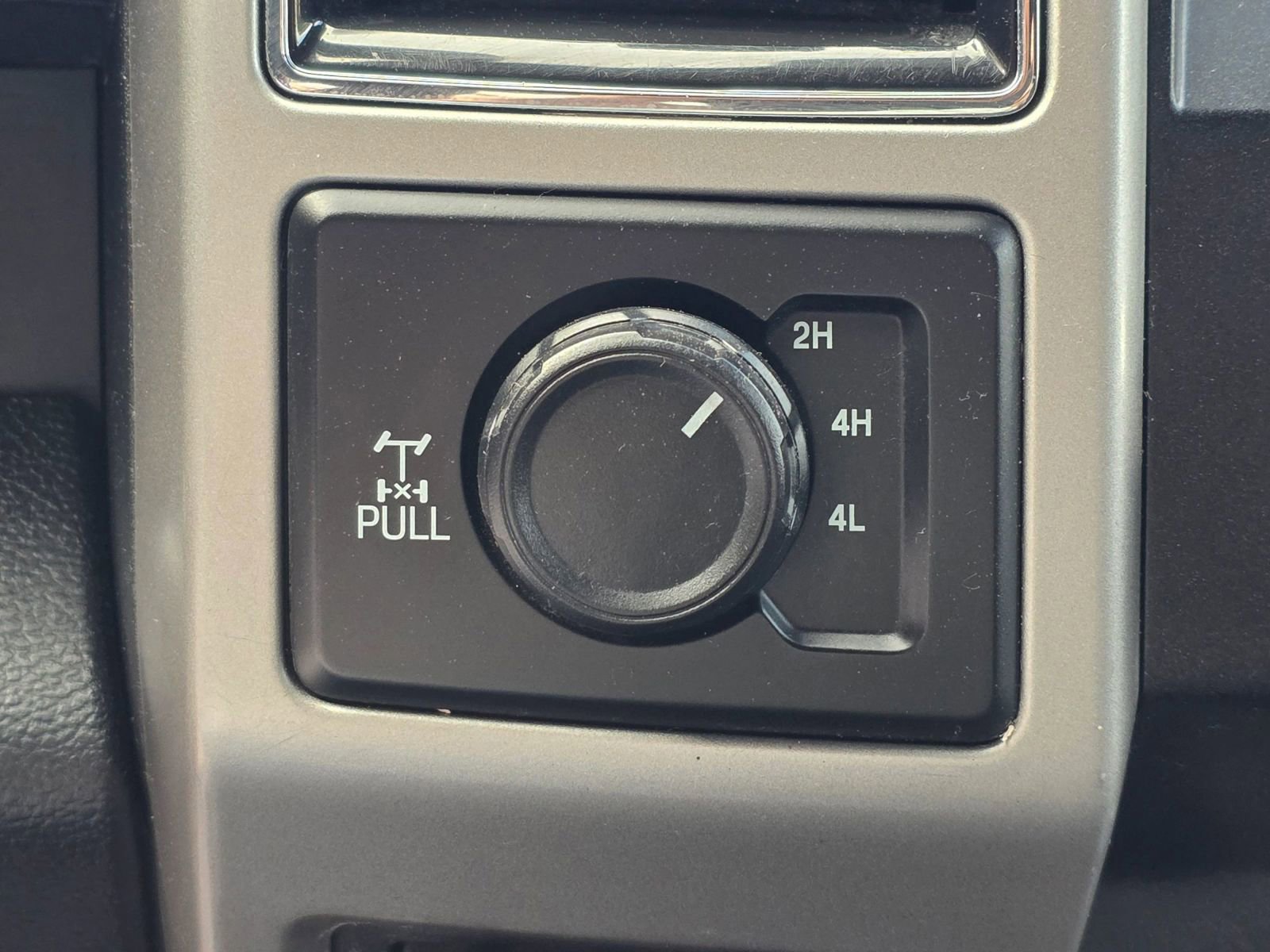 Used 2018 Ford F250 Lariat w/ Lariat Ultimate Package image 18