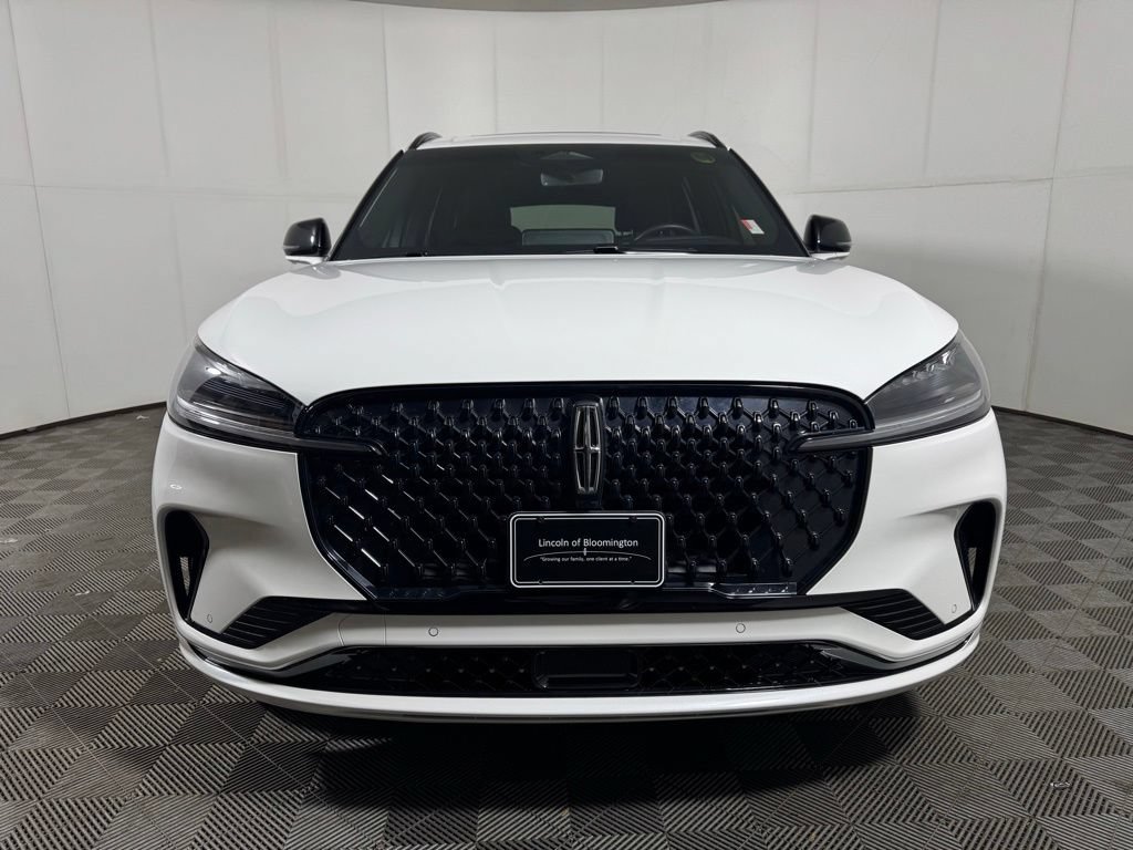 Certified 2025 Lincoln Aviator Reserve w/ Jet Appearance Package AWD/4WD image 8