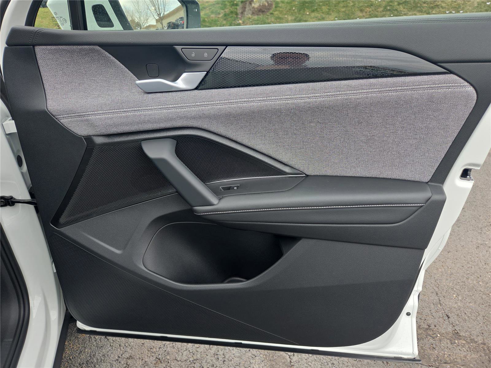 New 2026 Volkswagen Tiguan S image 26