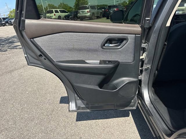 Certified 2023 Nissan Rogue SV AWD/4WD image 15