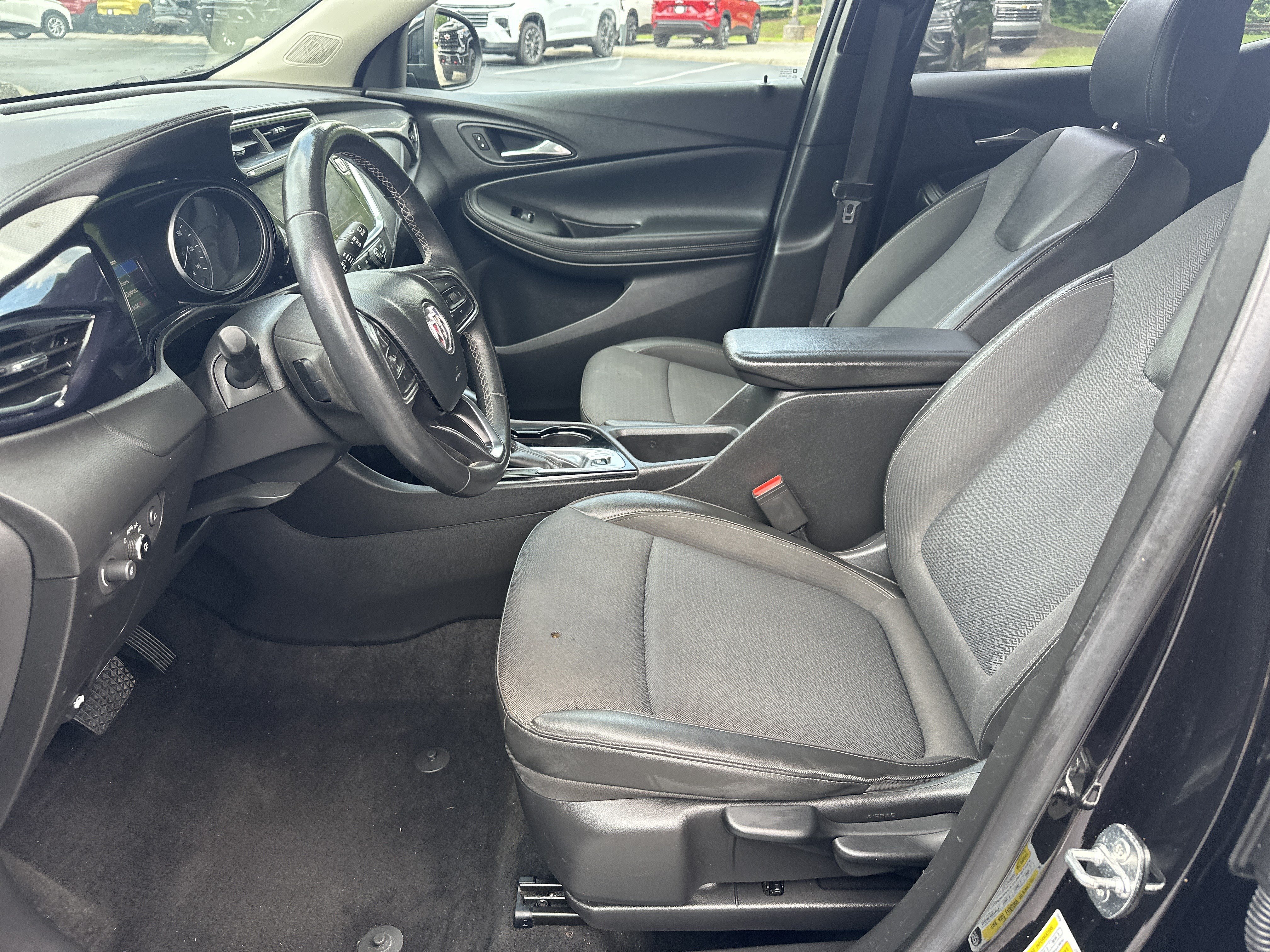 Certified 2023 Buick Encore GX Preferred FWD image 9