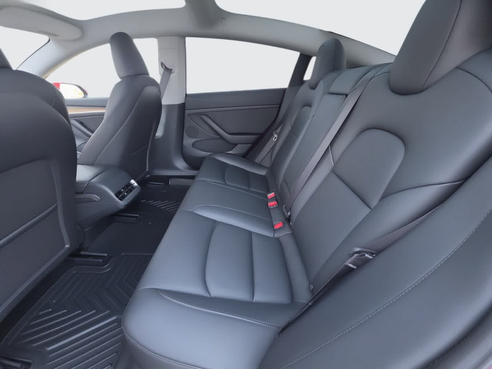 Used 2023 Tesla Model 3 Standard Range RWD image 28