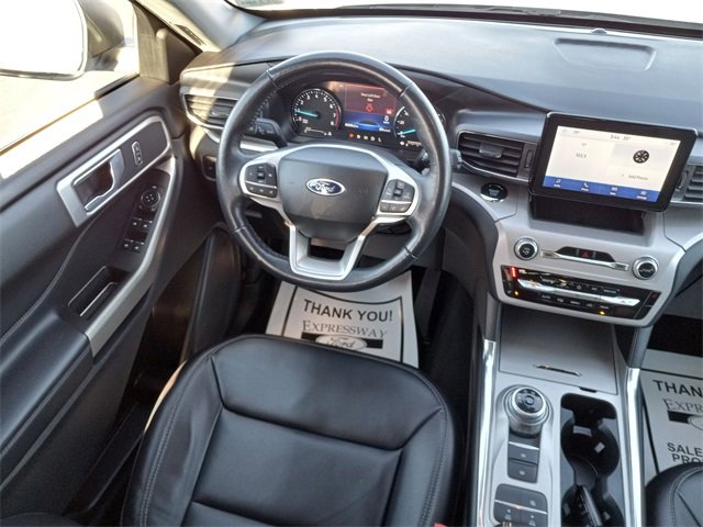 Used 2023 Ford Explorer XLT w/ Equipment Group 202A image 16