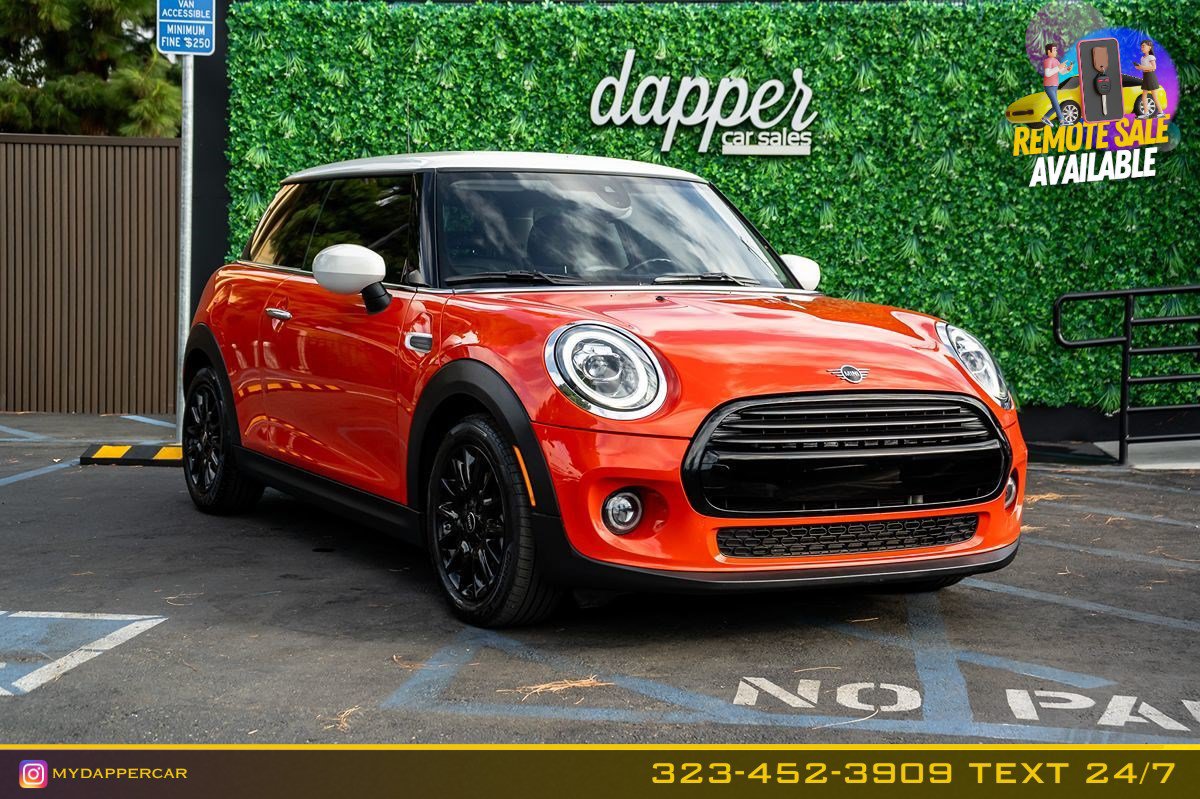 Used 2021 MINI Cooper 2-Door Hardtop w/ 6.5" Touchscreen Package FWD image 3