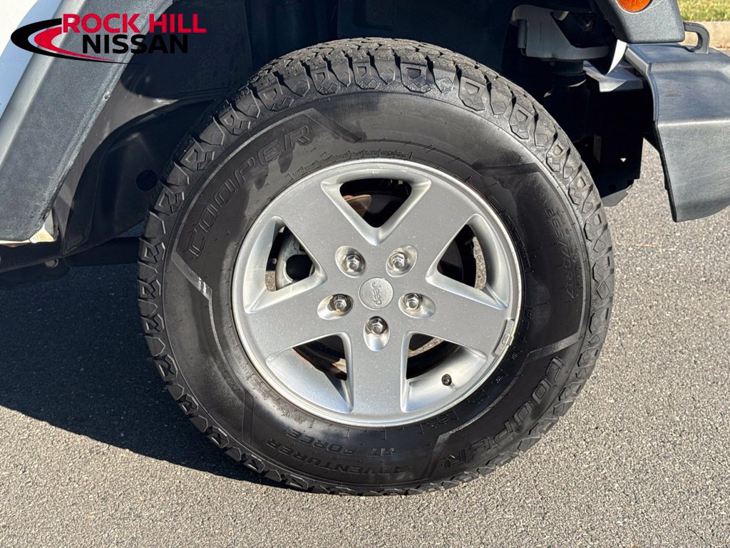 Used 2015 Jeep Wrangler Sport w/ Quick Order Package 24S AWD/4WD image 9