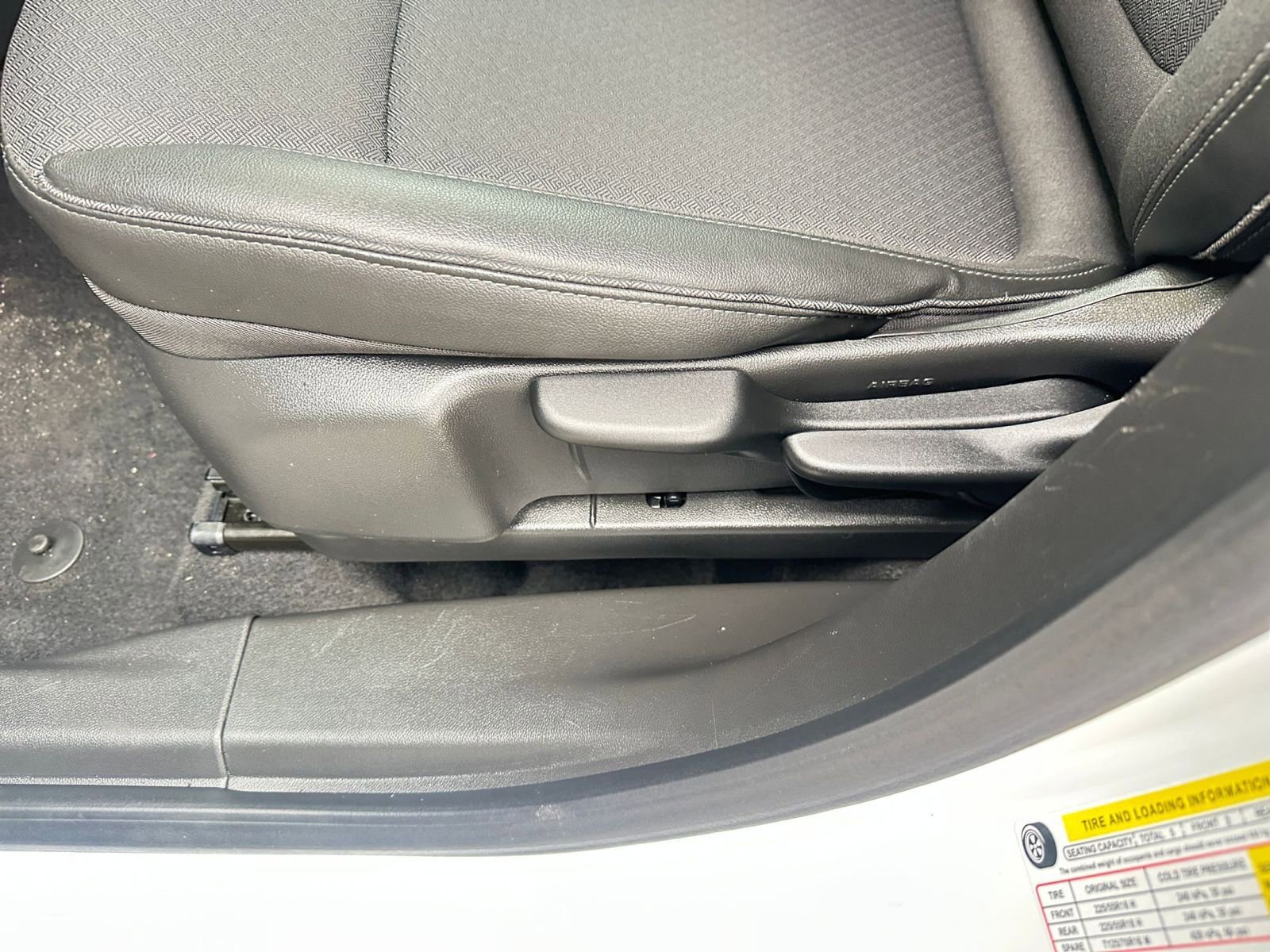 Used 2025 Buick Encore GX Preferred image 23