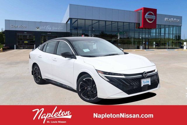 New 2026 Nissan Sentra SR w/ SR Premium Package FWD image 1