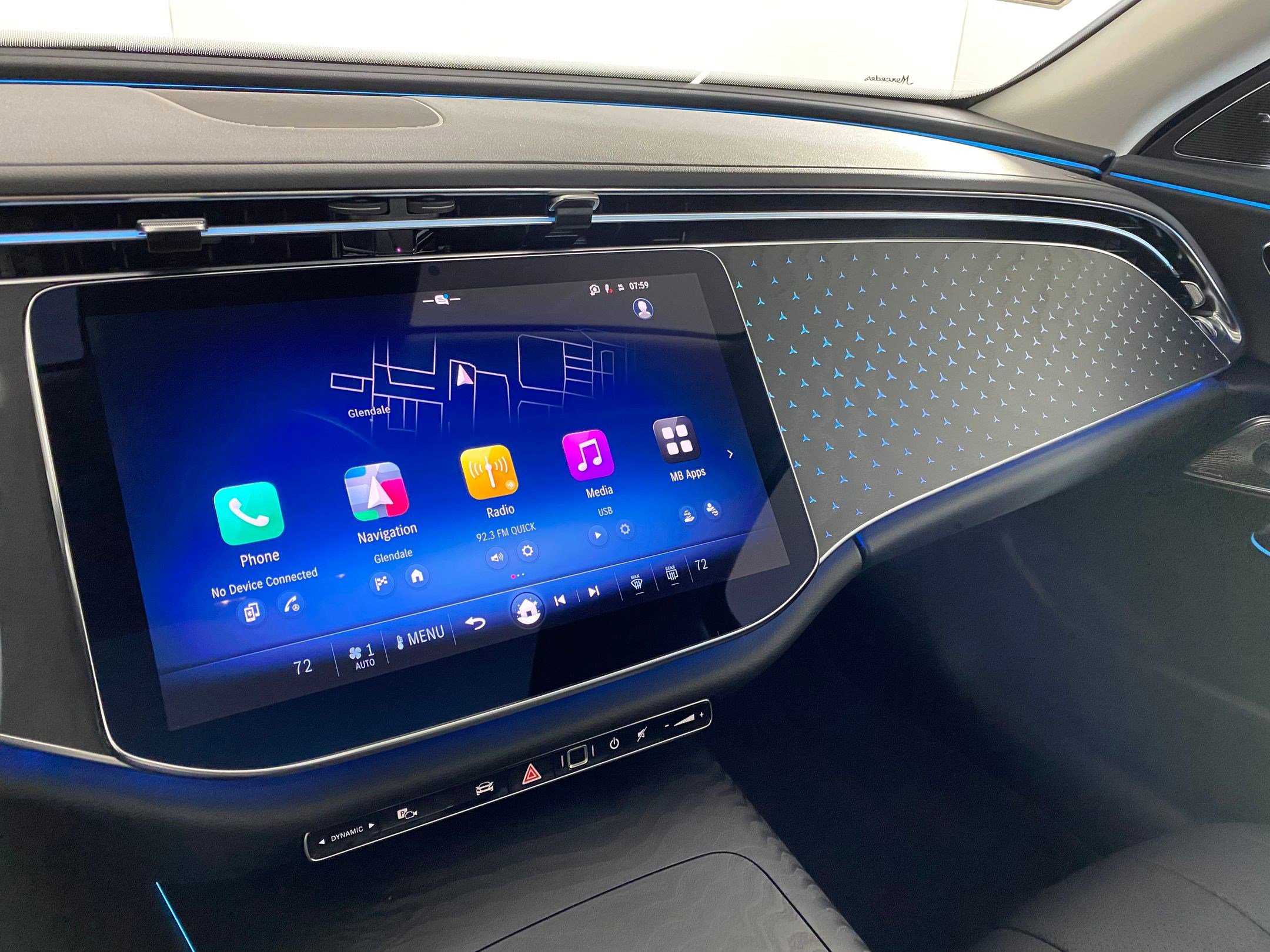 New 2026 Mercedes-Benz E 450 4MATIC Sedan image 24