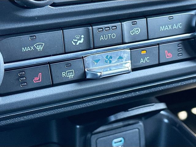 Used 2025 Ford Bronco Big Bend image 20