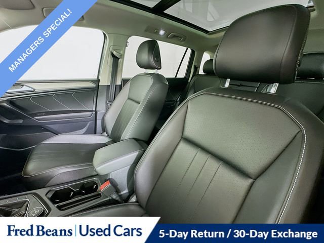 Used 2023 Volkswagen Tiguan SE image 21