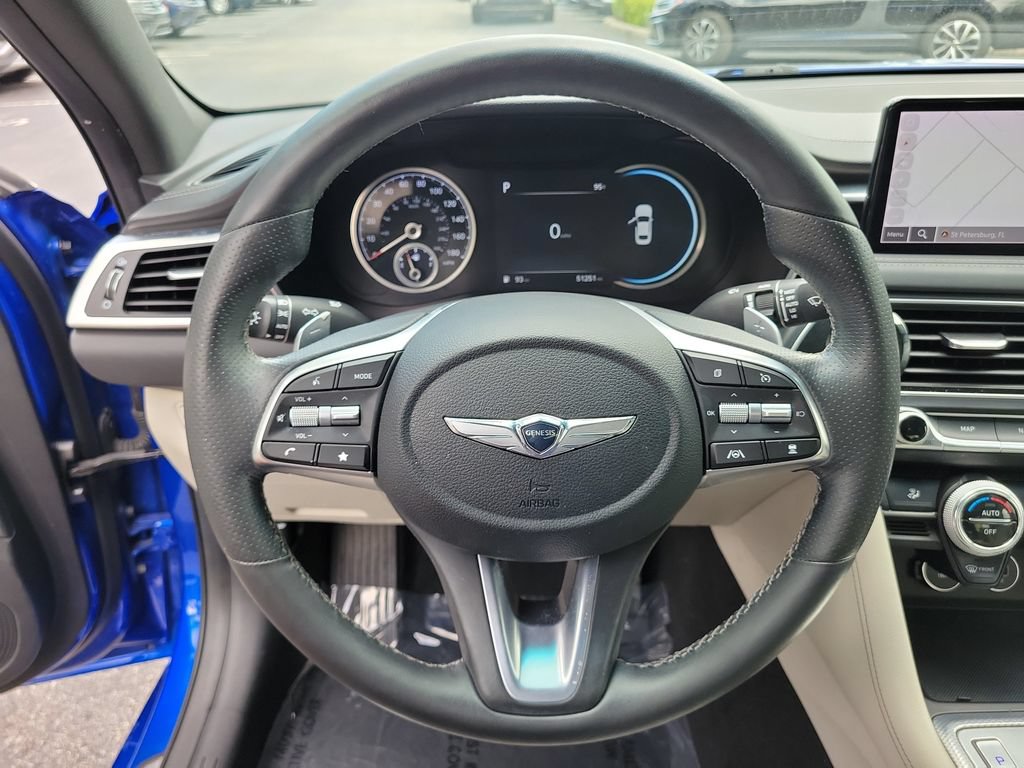 Used 2022 Genesis G70 3.3T RWD image 28