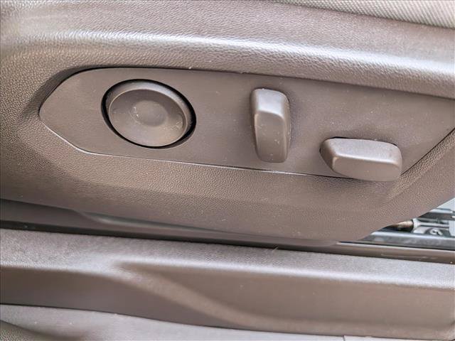 Used 2022 GMC Yukon SLE RWD image 14