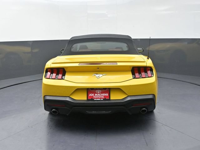 Used 2024 Ford Mustang Premium RWD image 7