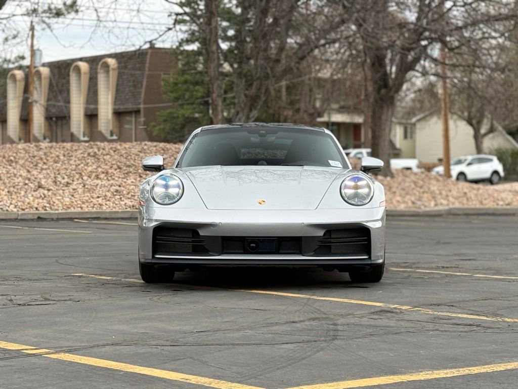 Used 2025 Porsche 911 Carrera image 2