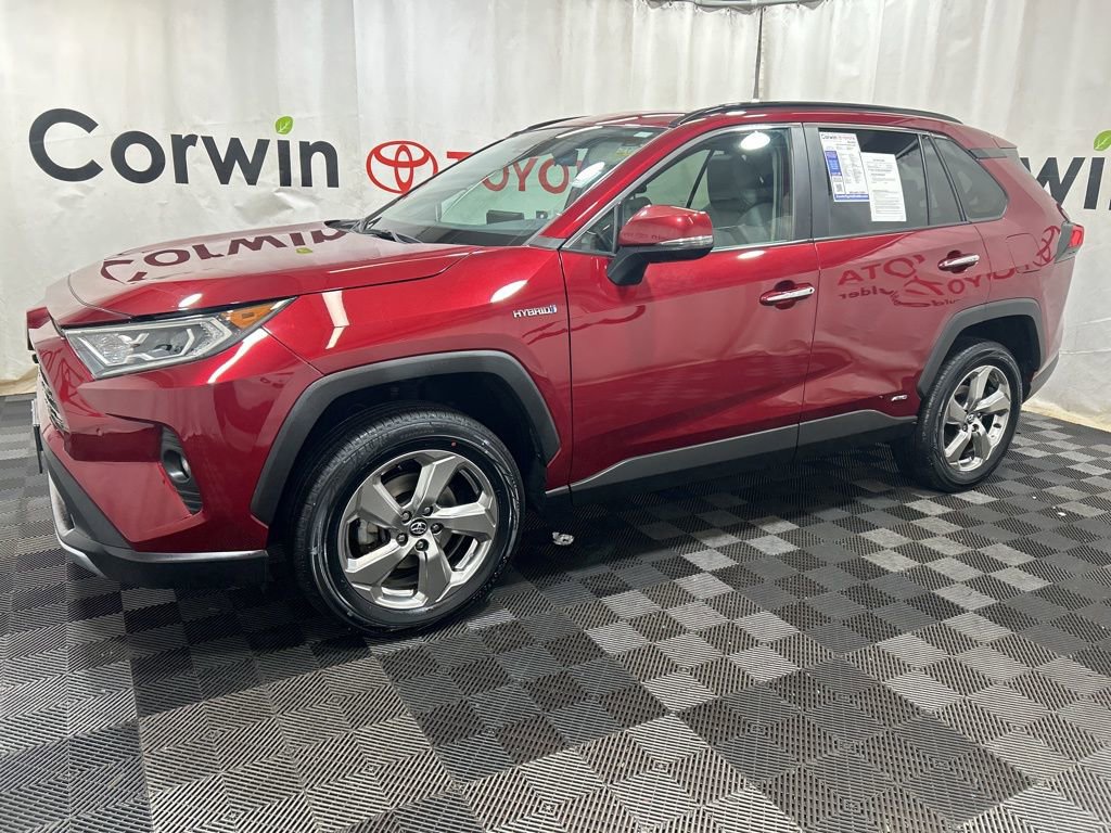Used 2020 Toyota RAV4 Limited AWD/4WD image 4