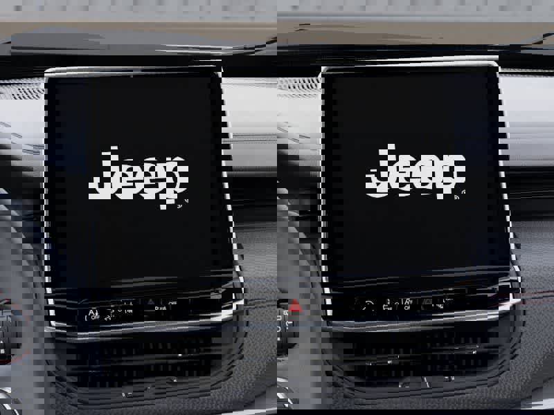 Used 2026 Jeep Compass Trailhawk w/ Sun, Sound & Navigation Group image 18