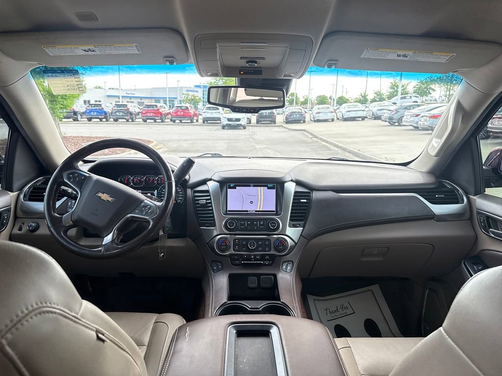 Used 2018 Chevrolet Suburban LT RWD image 29