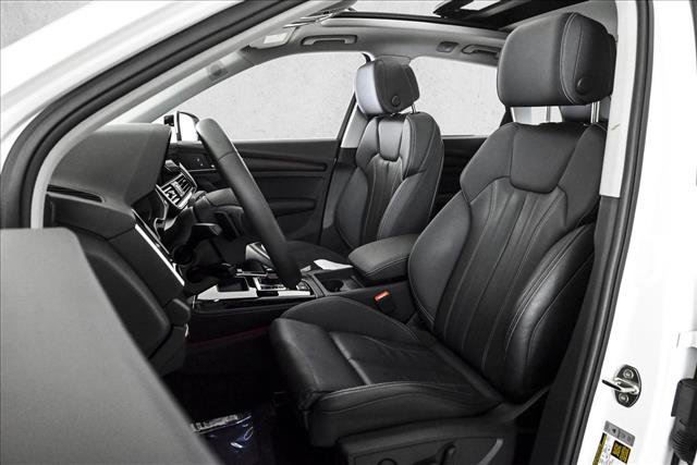 Certified 2025 Audi Q5 e Premium Plus w/ Premium Plus Package image 17