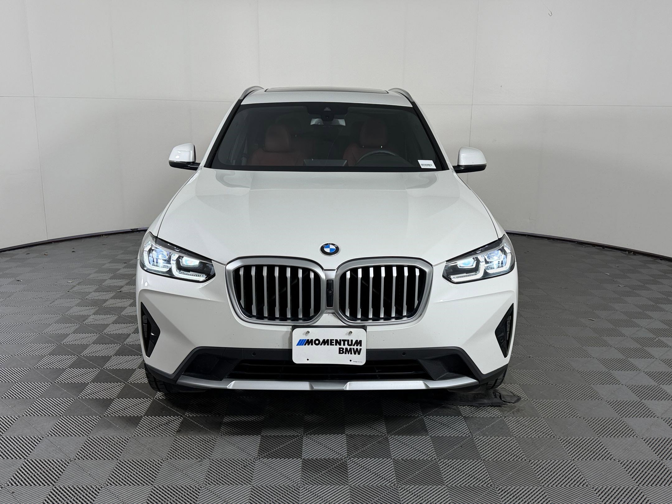 Certified 2024 BMW X3 sDrive30i w/ Convenience Package RWD image 6