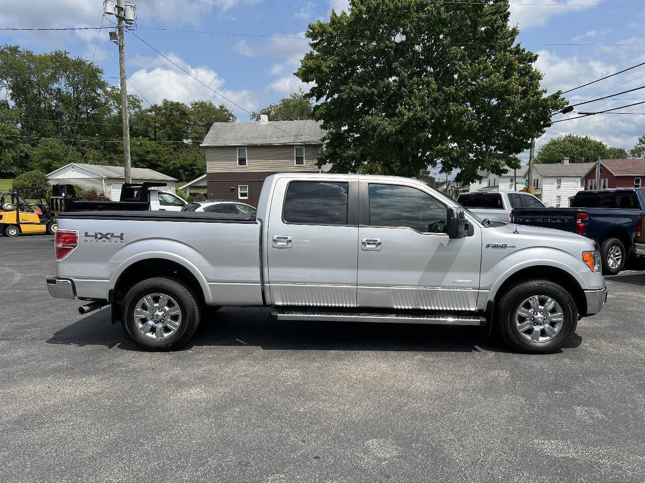 Used 2011 Ford F150 Lariat w/ Lariat Chrome Pkg AWD/4WD image 4