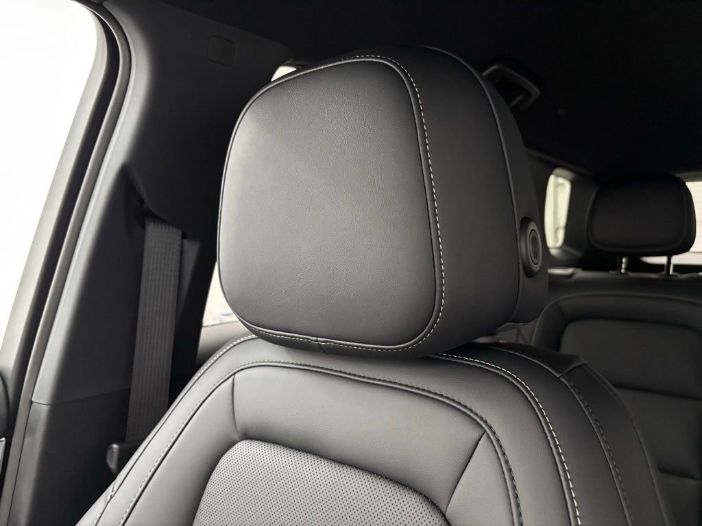 New 2026 GMC Terrain Elevation image 43