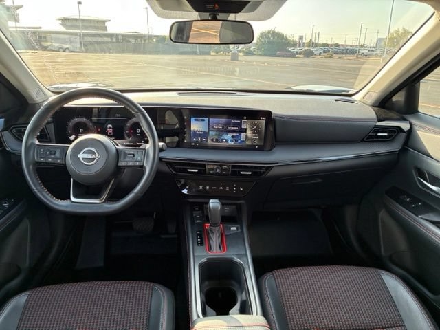 Certified 2025 Nissan Kicks SR w/ SR Premium Package AWD/4WD image 14