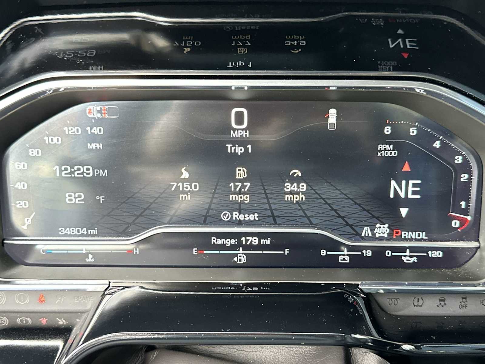 Certified 2025 GMC Sierra 1500 SLT image 24