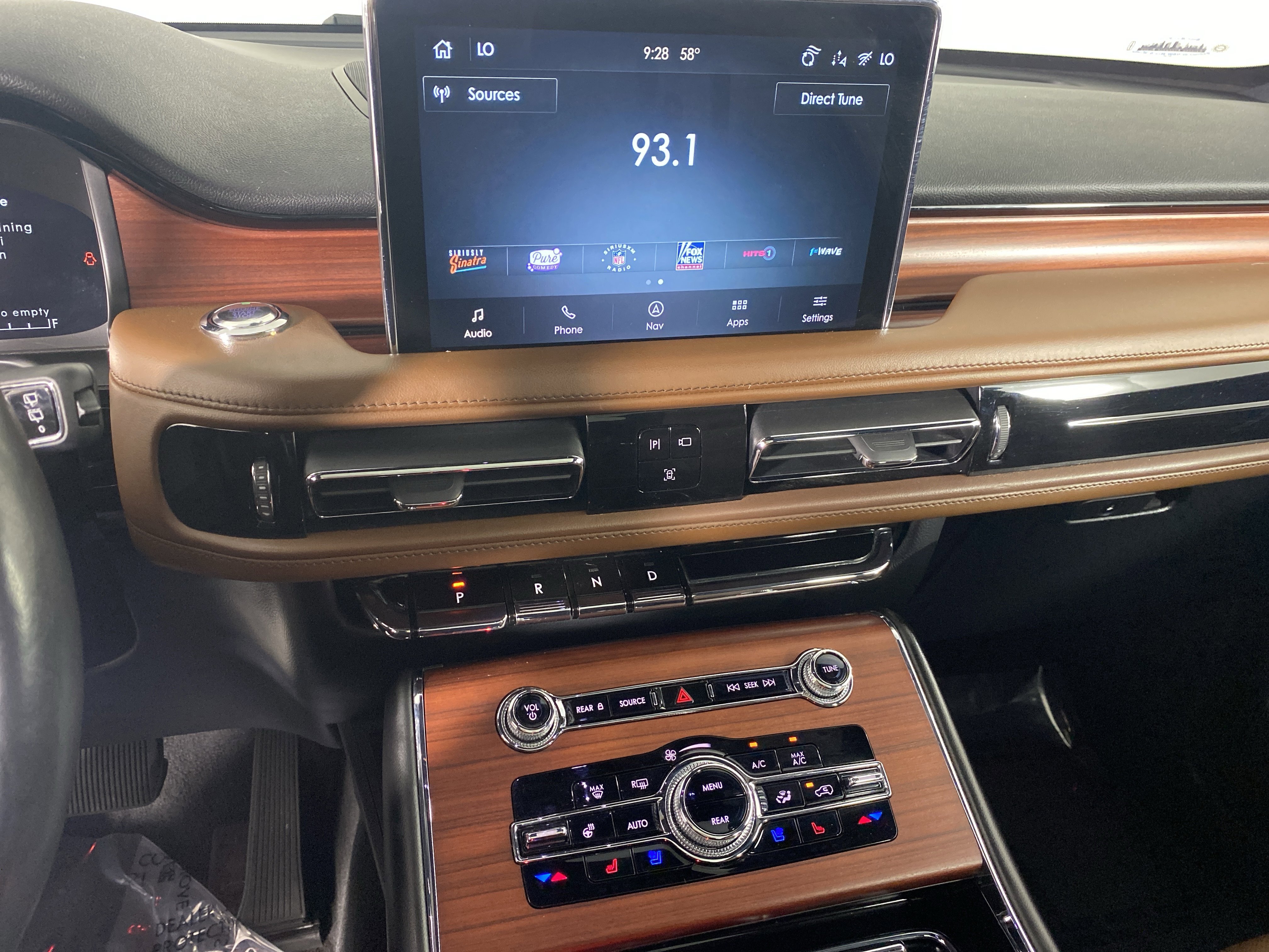 Used 2021 Lincoln Aviator Reserve w/ Equipment Group 208A image 29