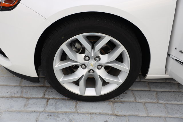 Used 2015 Chevrolet Impala LTZ FWD image 43