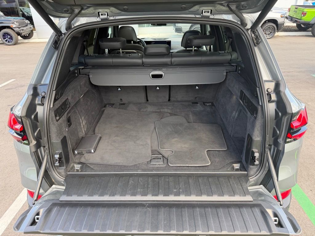 Used 2024 BMW X5 xDrive40i w/ Premium Package image 39