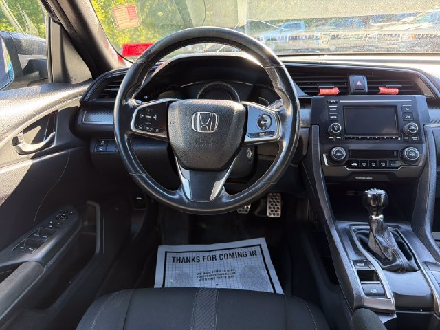 Used 2018 Honda Civic Sport image 16