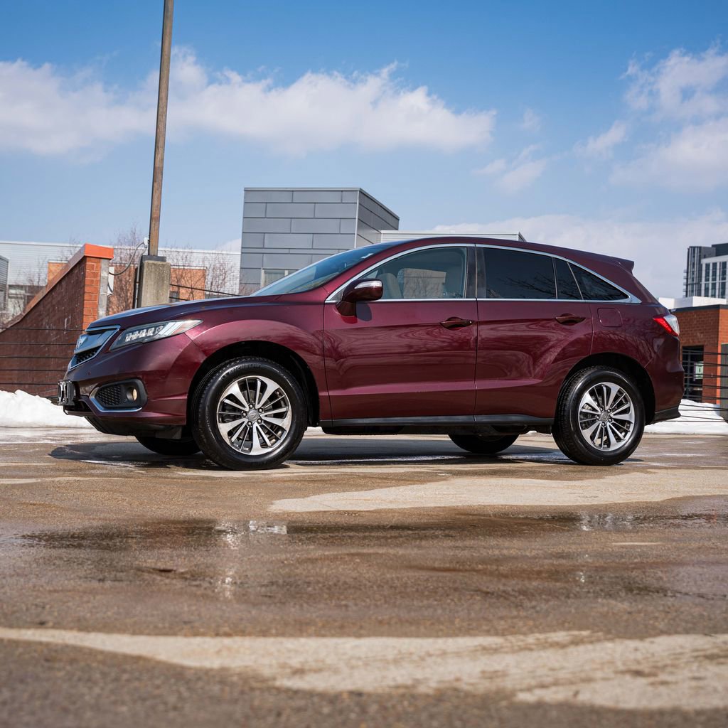 Used 2017 Acura RDX AWD w/ Advance Package image 3